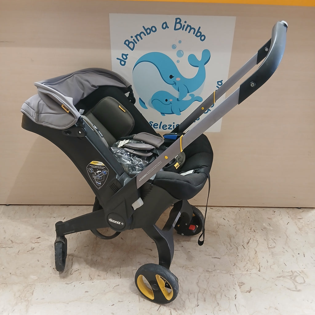 Passeggino Doona Gri Con Parapioggia E Coprisedile