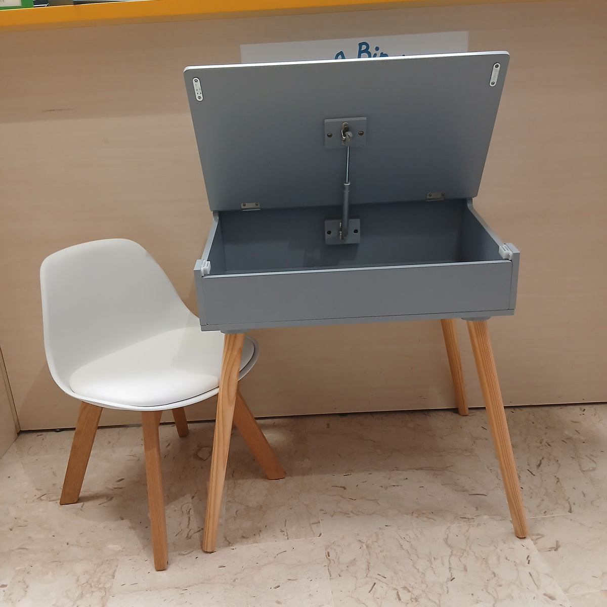 Scrivania Gri Legno +sedia Bia Maison Du Monde